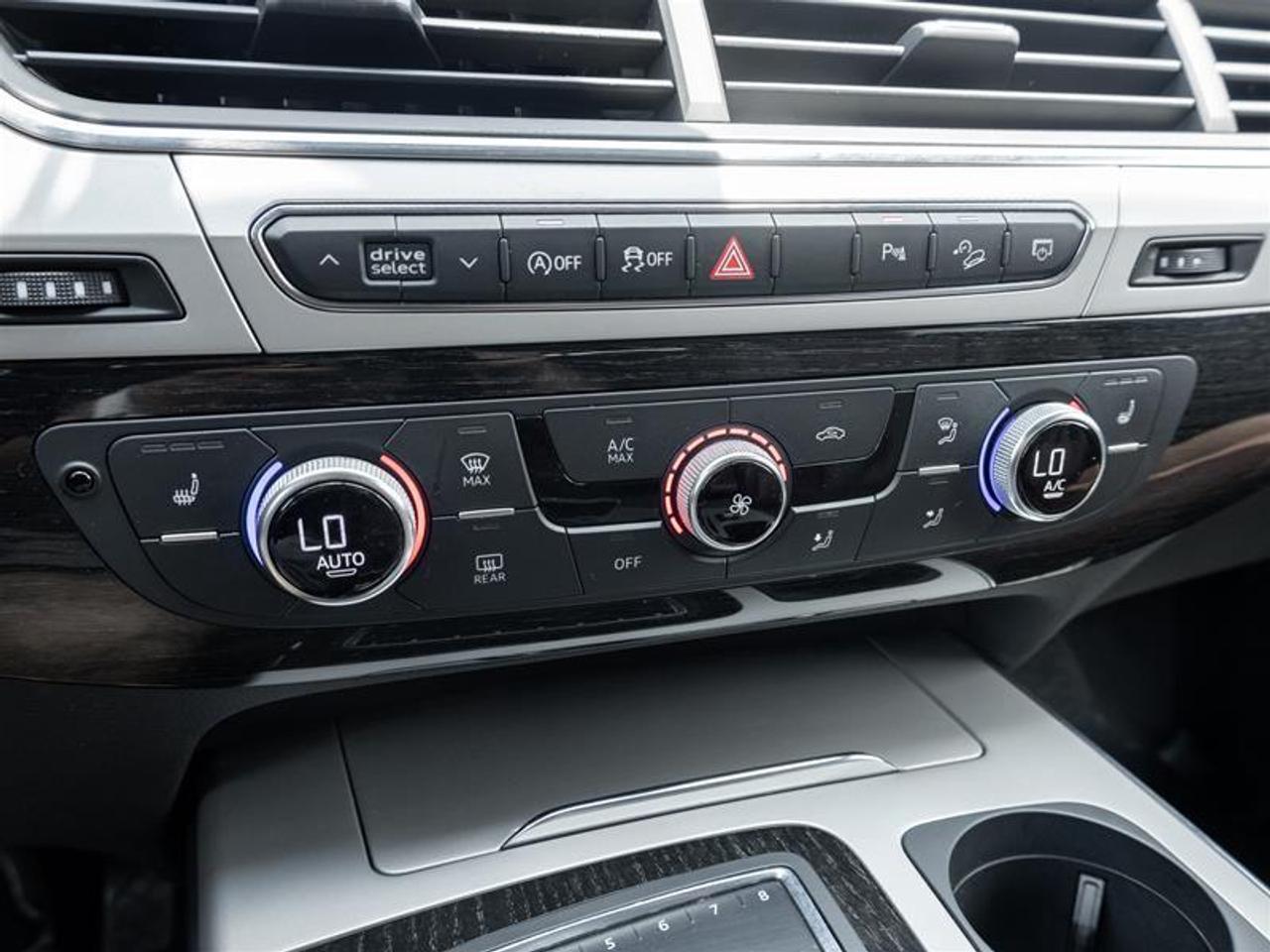 2019 Audi Q7 55 Komfort 4dr All-Wheel Drive quattro Sport Utility Photo