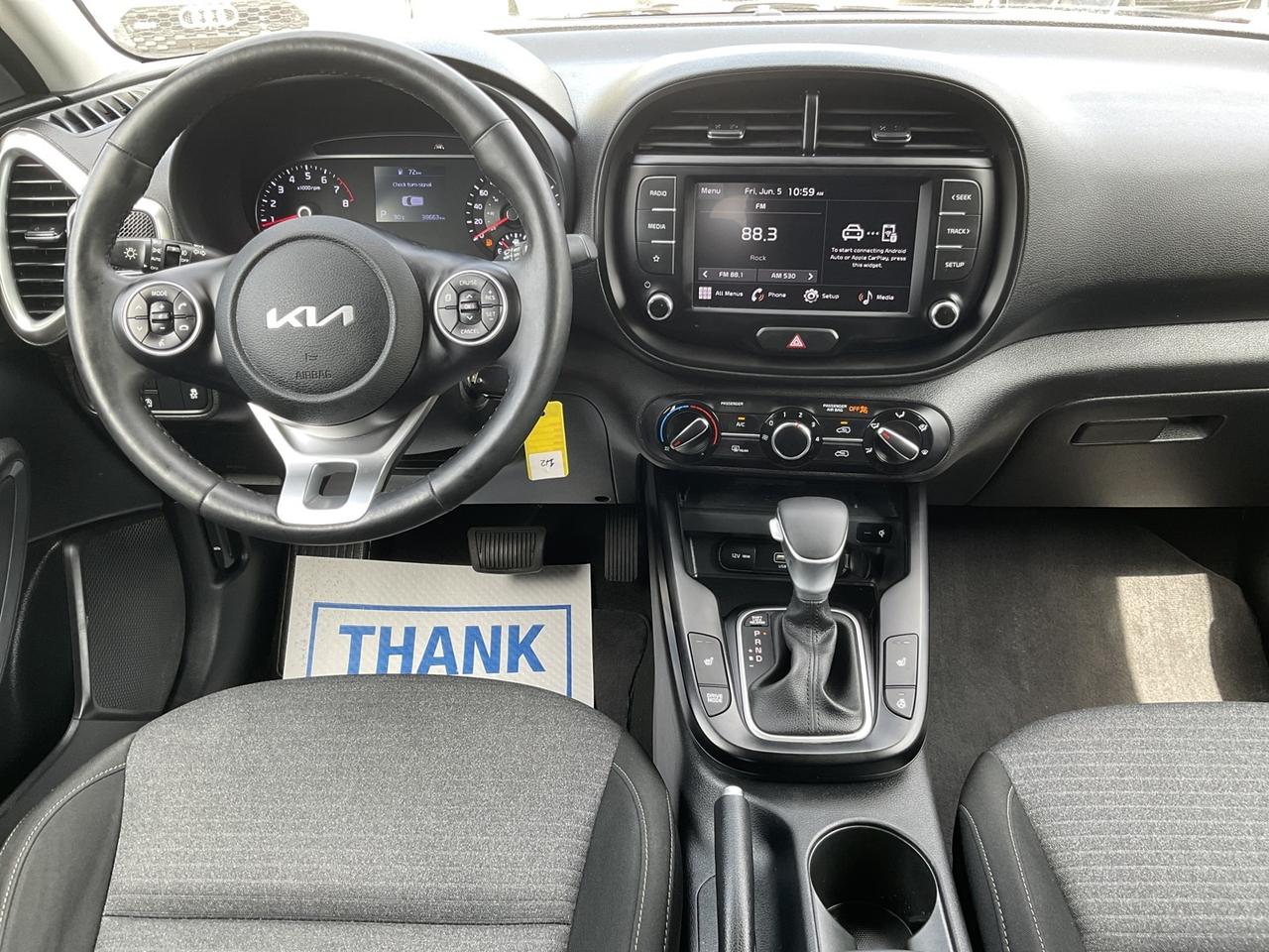 2022 Kia Soul EX - ALLOYS! BACK-UP CAM! BSM! CAR PLAY! Photo
