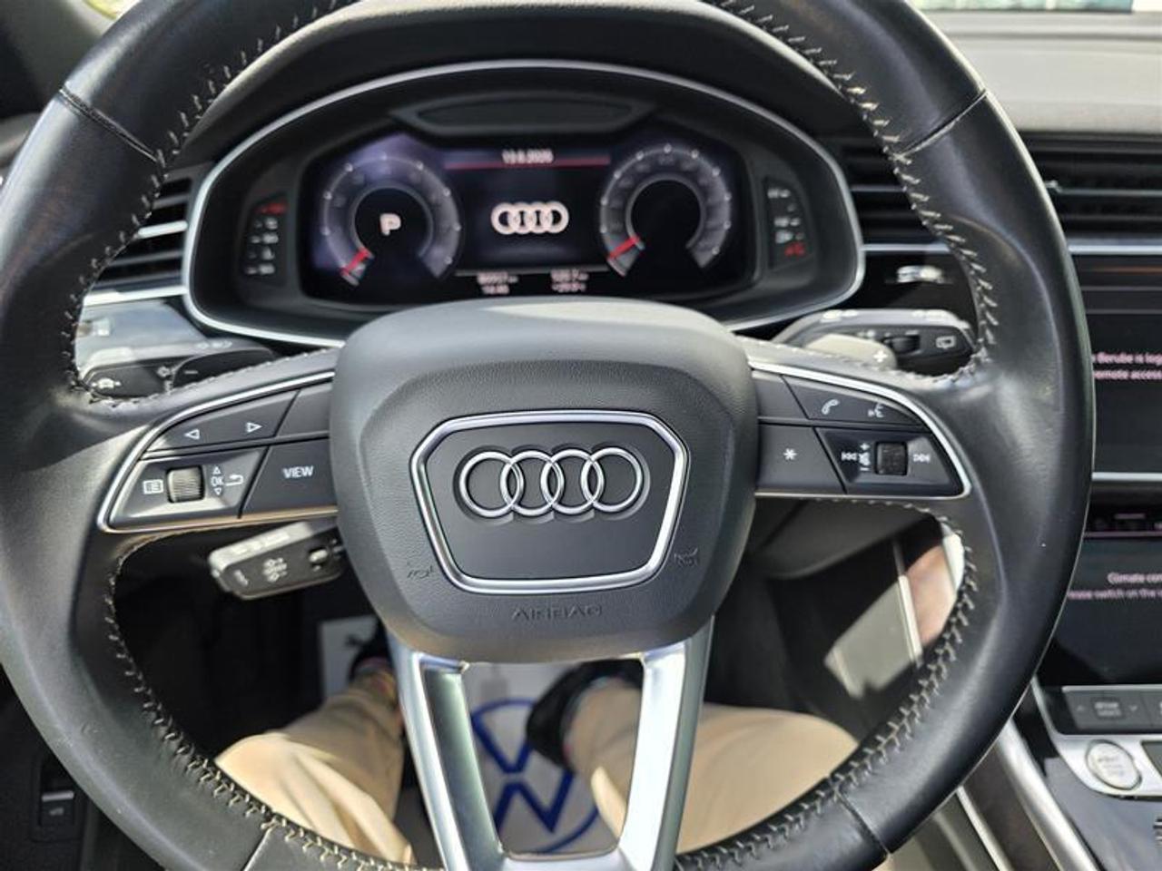 2019 Audi Q8 3.0T Progressiv quattro 8sp Tiptronic Photo