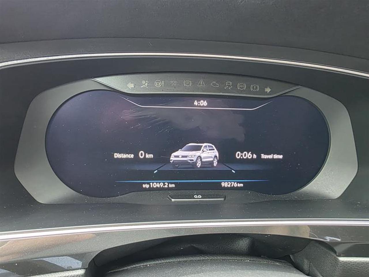 2019 Volkswagen Tiguan Highline 2.0T 8sp at w/Tip 4M Photo