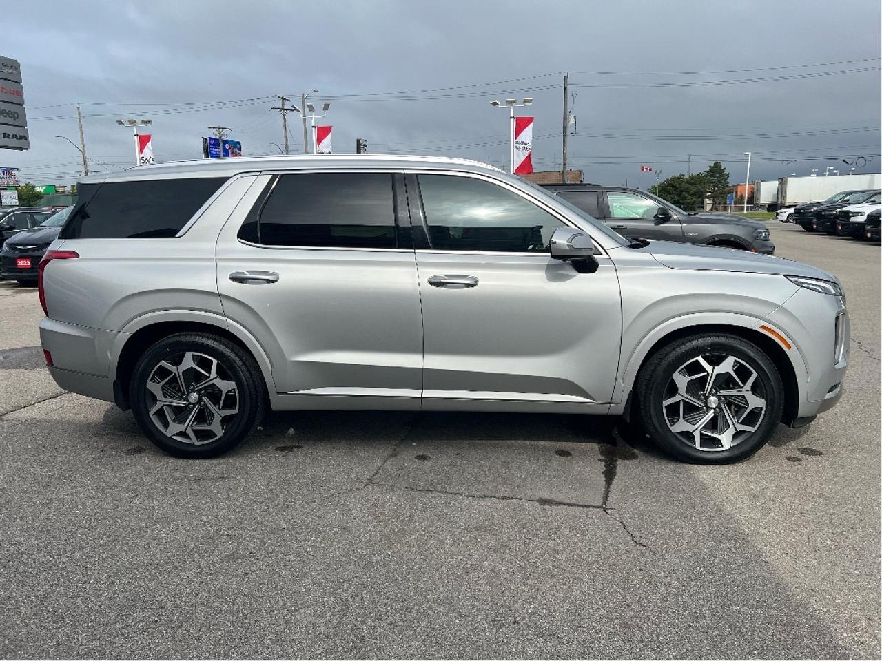 2022 Hyundai PALISADE Ultimate Calligraphy 7-Pass AWD *SUN *NAVI *LTHR Photo4