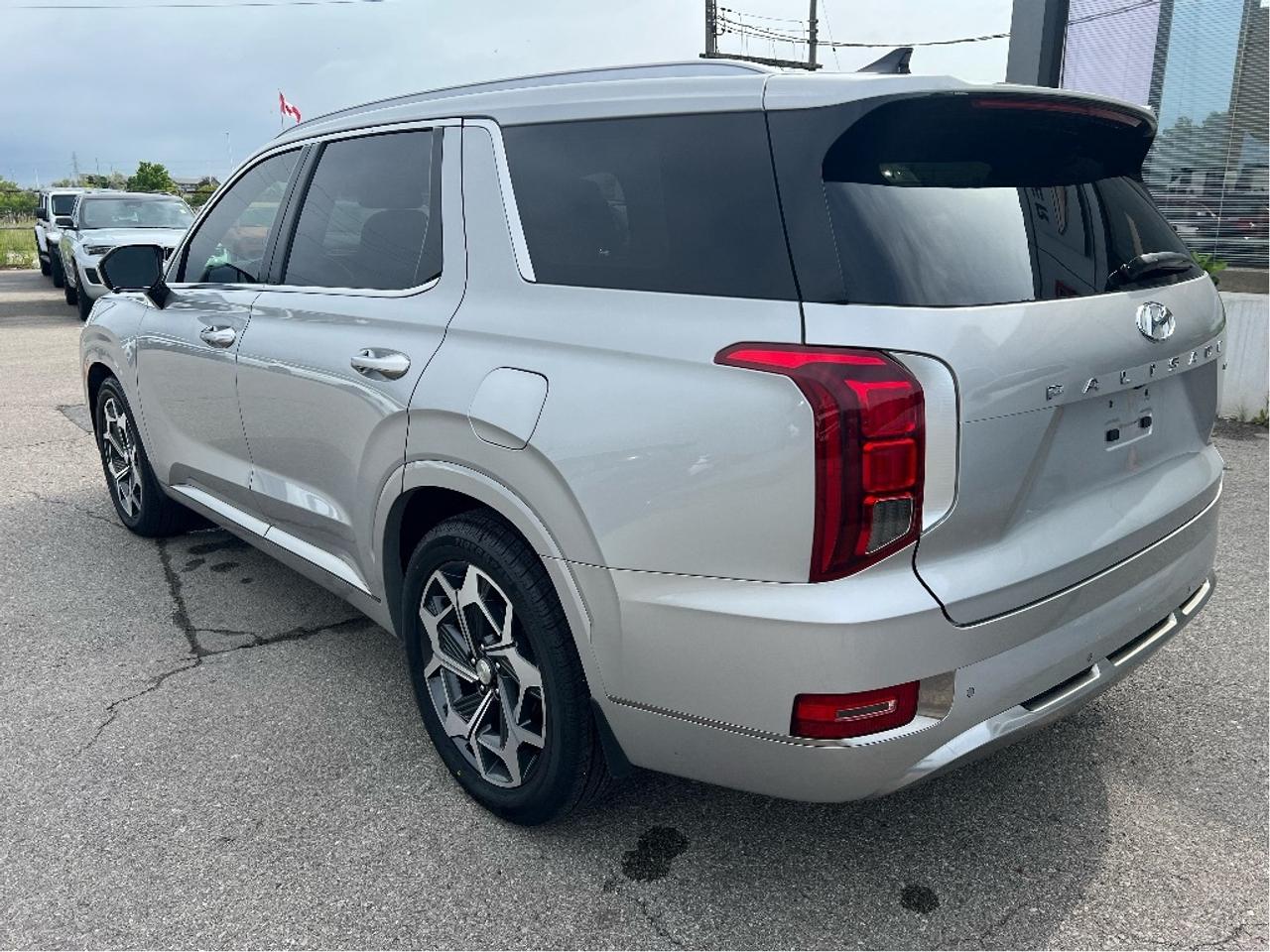 2022 Hyundai PALISADE Ultimate Calligraphy 7-Pass AWD *SUN *NAVI *LTHR Photo