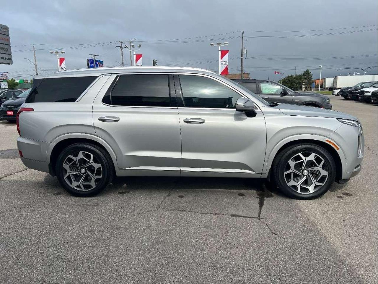 2022 Hyundai PALISADE Ultimate Calligraphy 7-Pass AWD *SUN *NAVI *LTHR Photo4