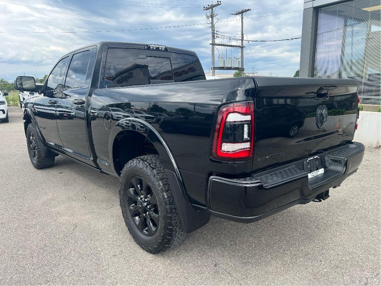 2020 RAM 2500 Limited 4x4 6.7L Diesel *SUN *NAVI *TOW *BLACKOUT Photo