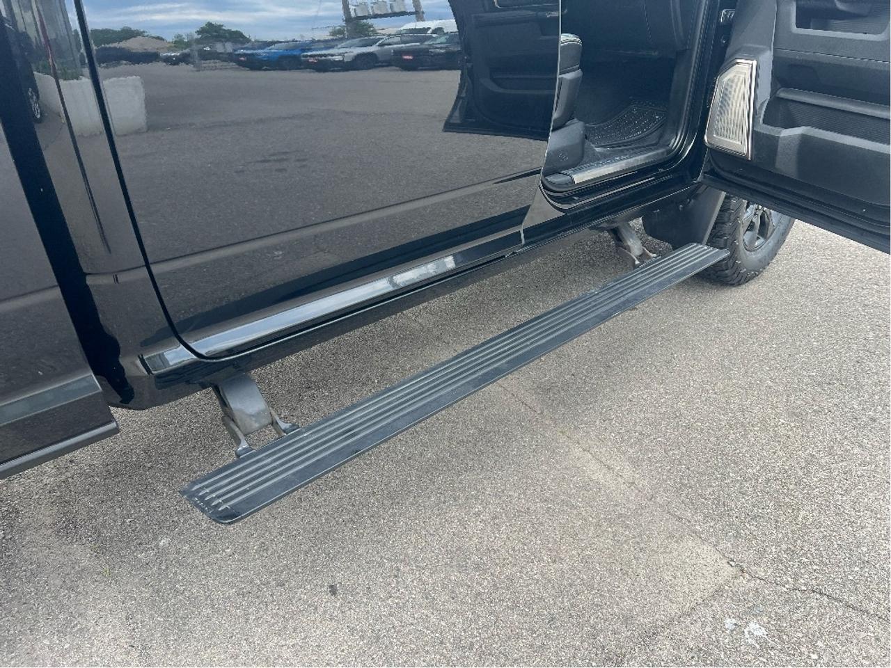 2020 RAM 2500 Limited 4x4 6.7L Diesel *SUN *NAVI *TOW *BLACKOUT Photo