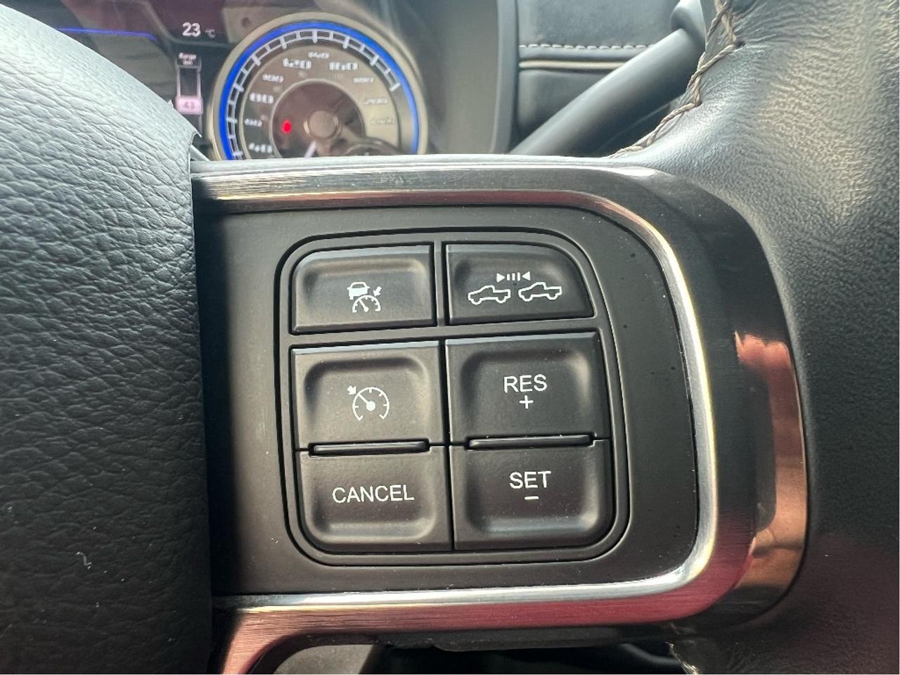 2020 RAM 2500 Limited 4x4 6.7L Diesel *SUN *NAVI *TOW *BLACKOUT Photo
