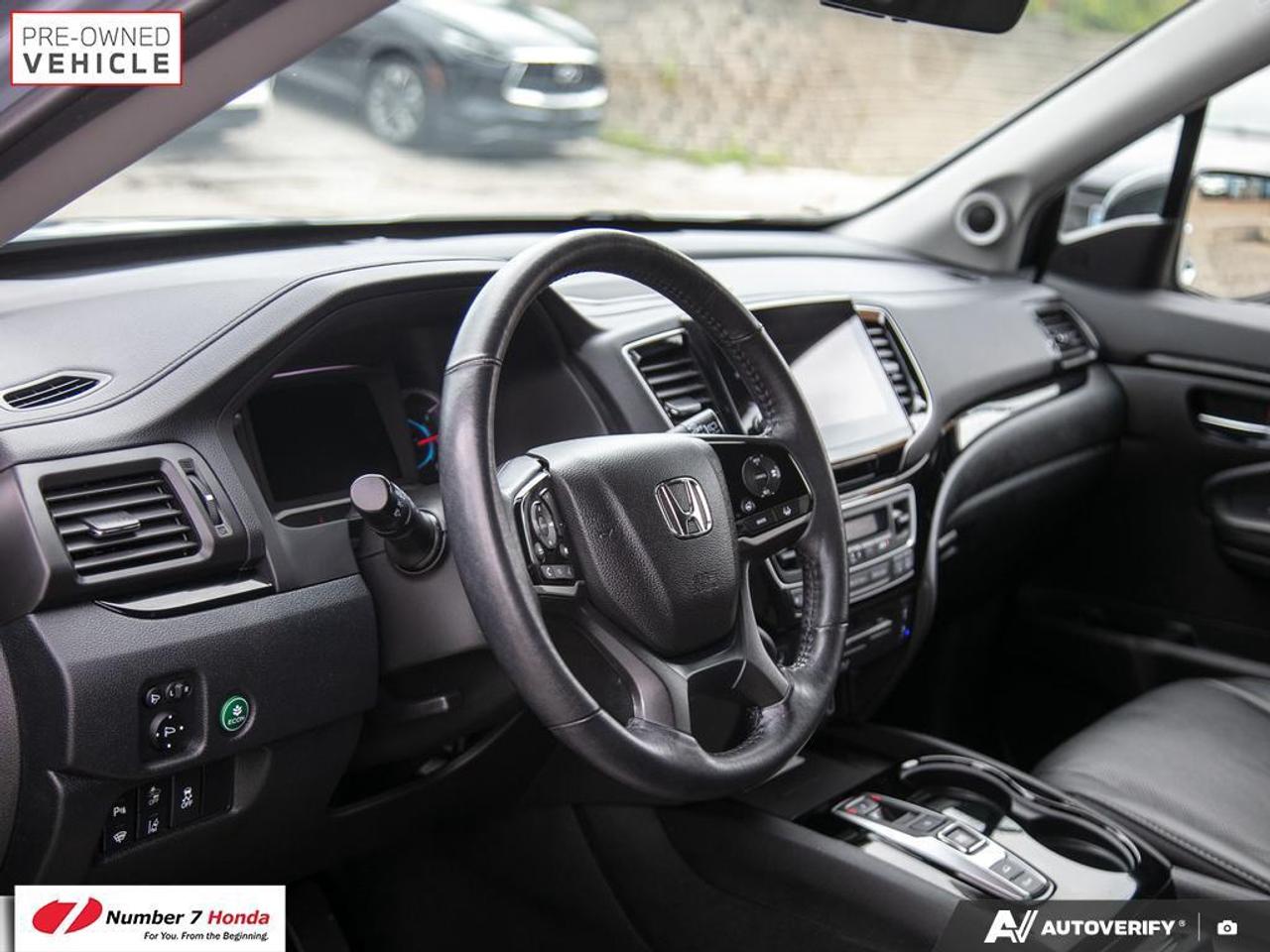 2022 Honda Pilot Touring 7-Pass *EXTENDED FACTORY ARRANTY*NO REPORT Photo