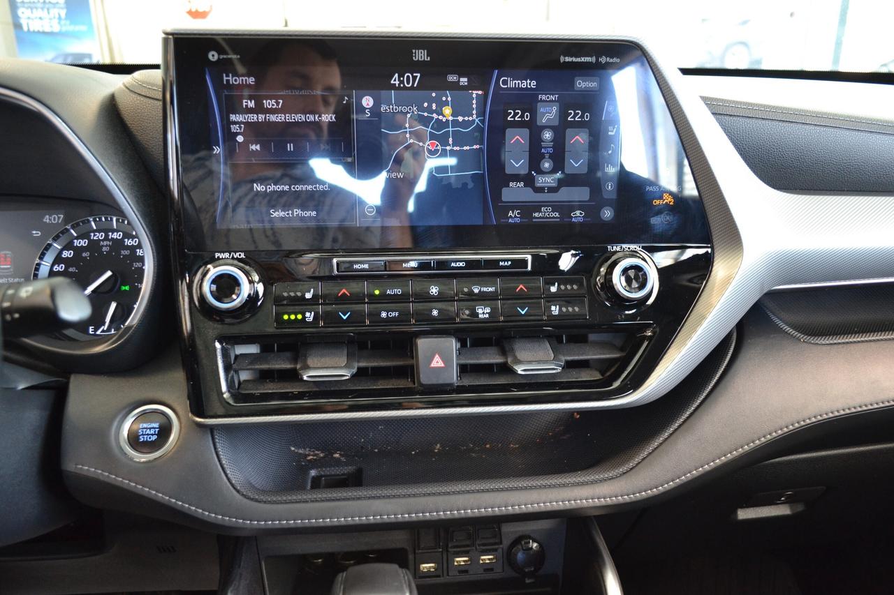 2021 Toyota Highlander LIMITED  Photo