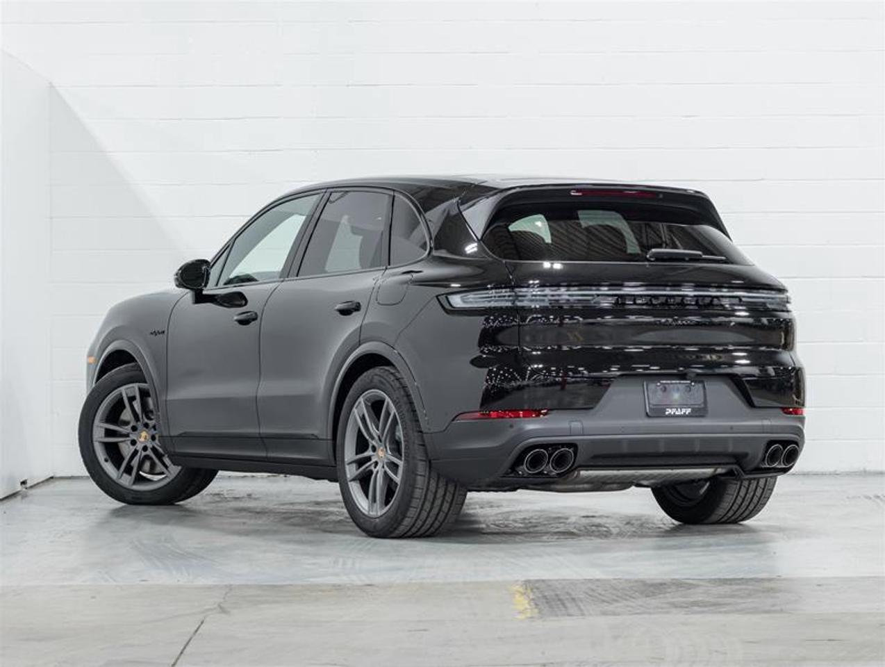 2026 Porsche Cayenne  Photo