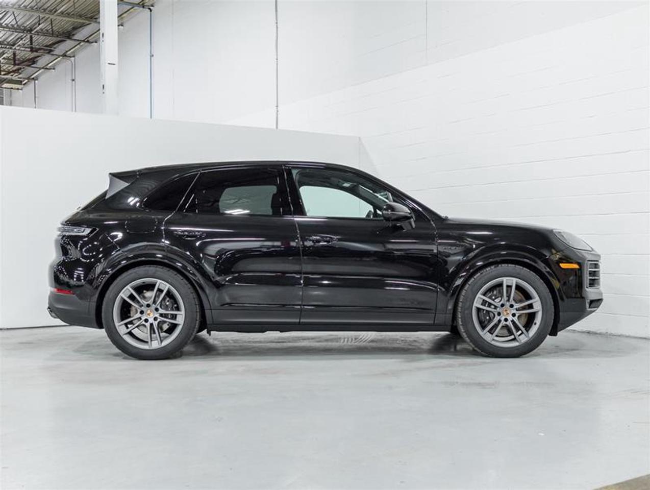 2026 Porsche Cayenne  Photo