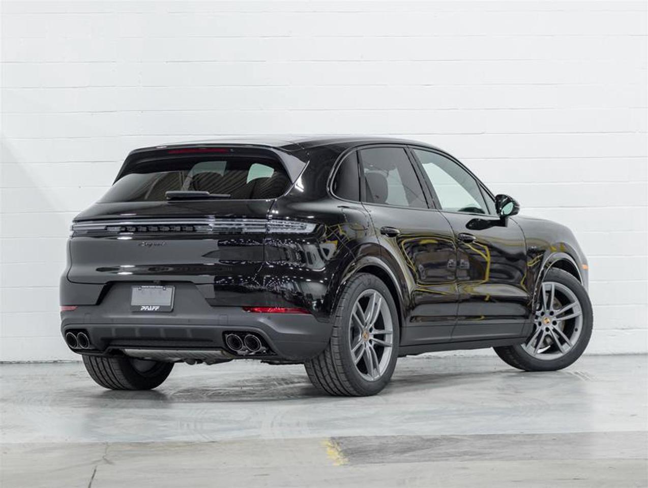 2026 Porsche Cayenne  Photo