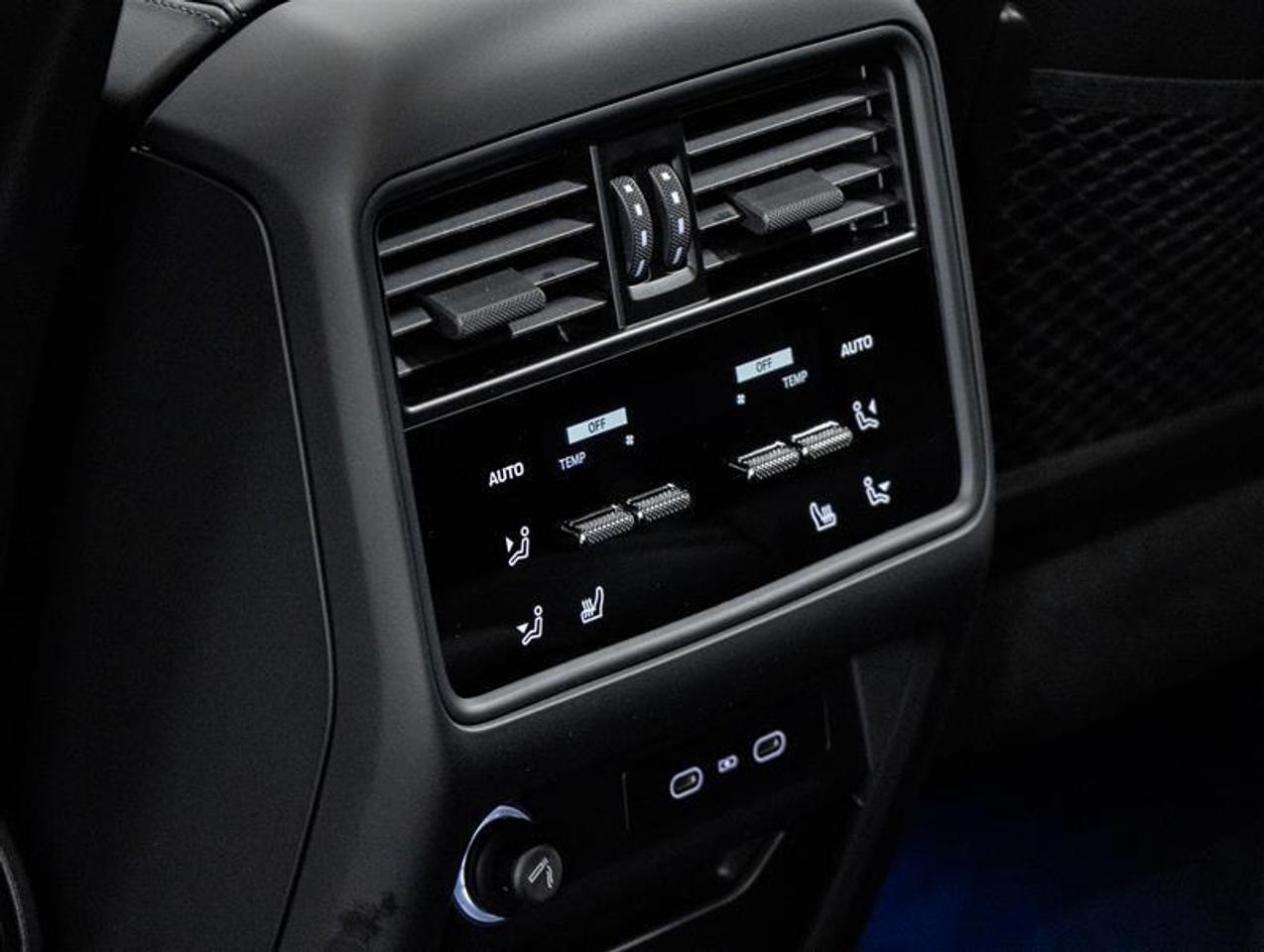 2026 Porsche Cayenne  Photo