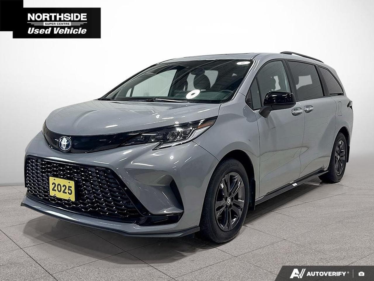 2025 Toyota Sienna XSE 7-Passenger AWD Photo