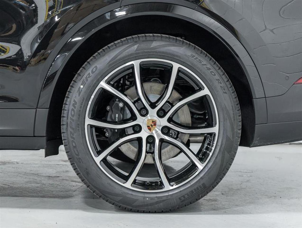 2026 Porsche Cayenne  Photo