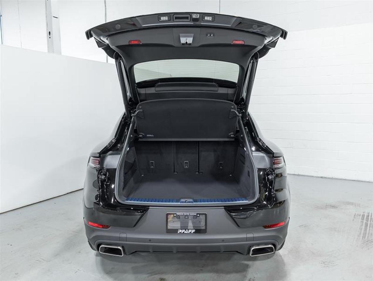 2026 Porsche Cayenne  Photo