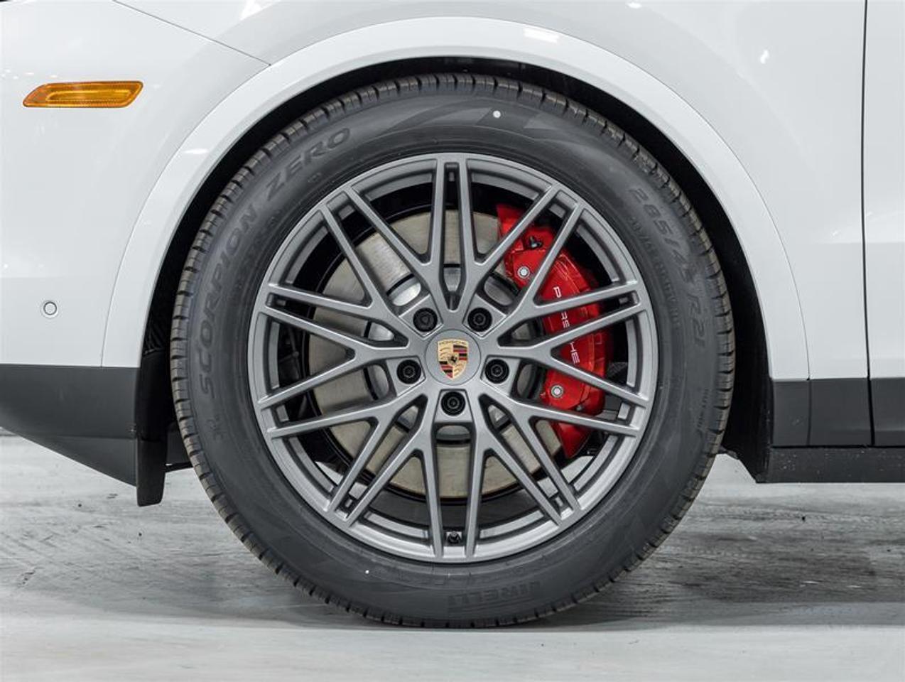 2026 Porsche Cayenne  Photo