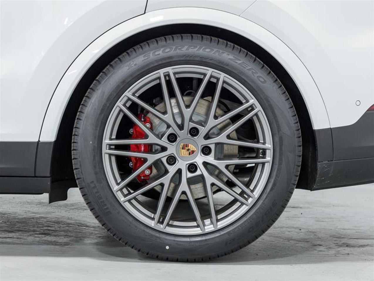 2026 Porsche Cayenne  Photo