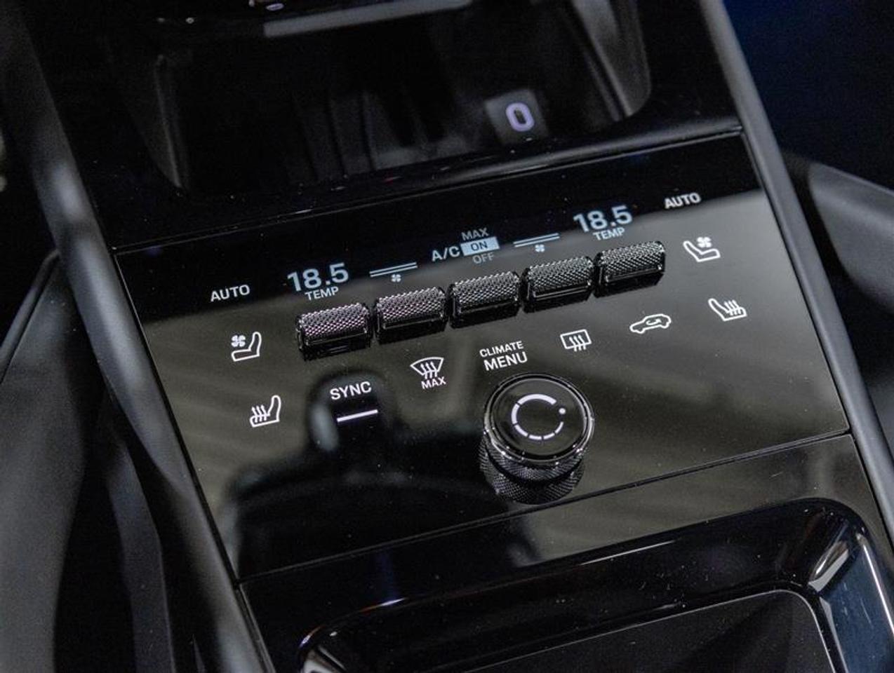 2026 Porsche Cayenne  Photo