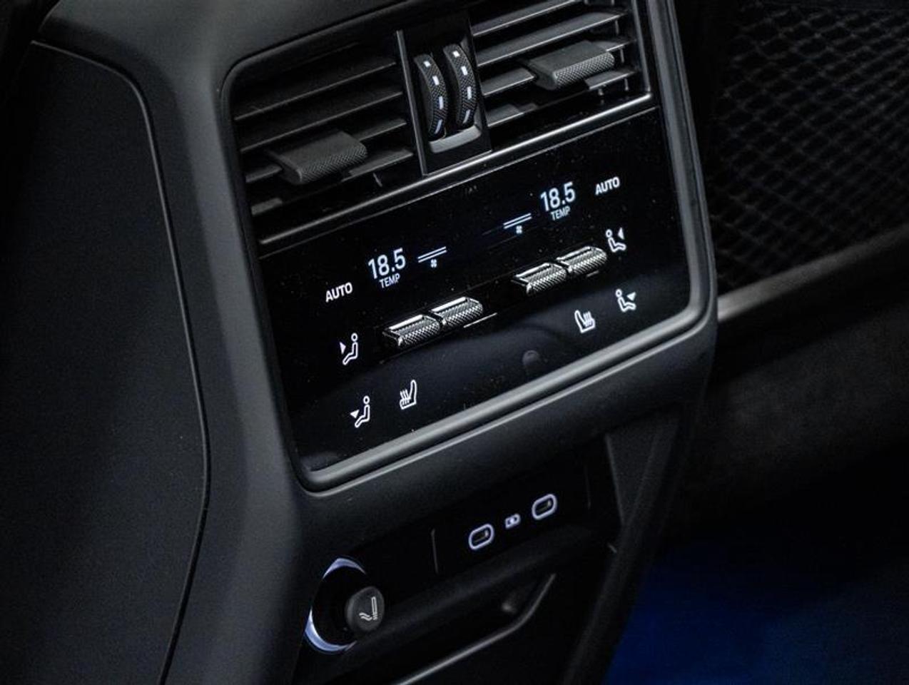 2026 Porsche Cayenne  Photo