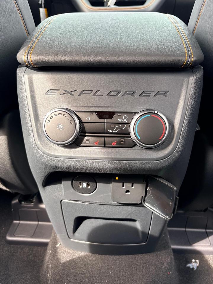2026 Ford Explorer Tremor 4dr 4x4 Photo