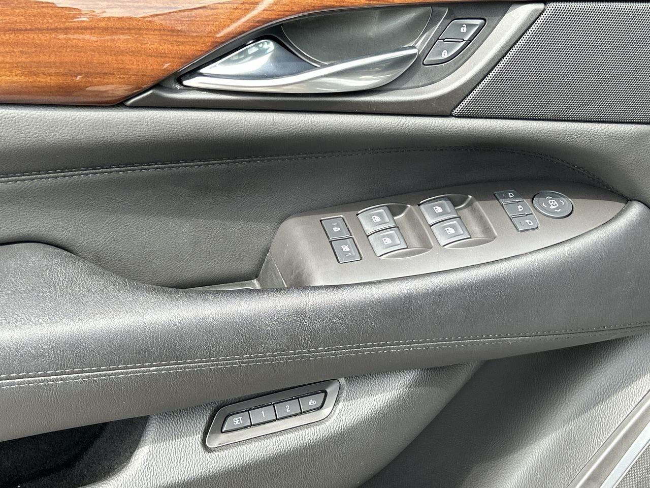 2016 Cadillac Escalade Luxury   Clean Accident-Free History Photo