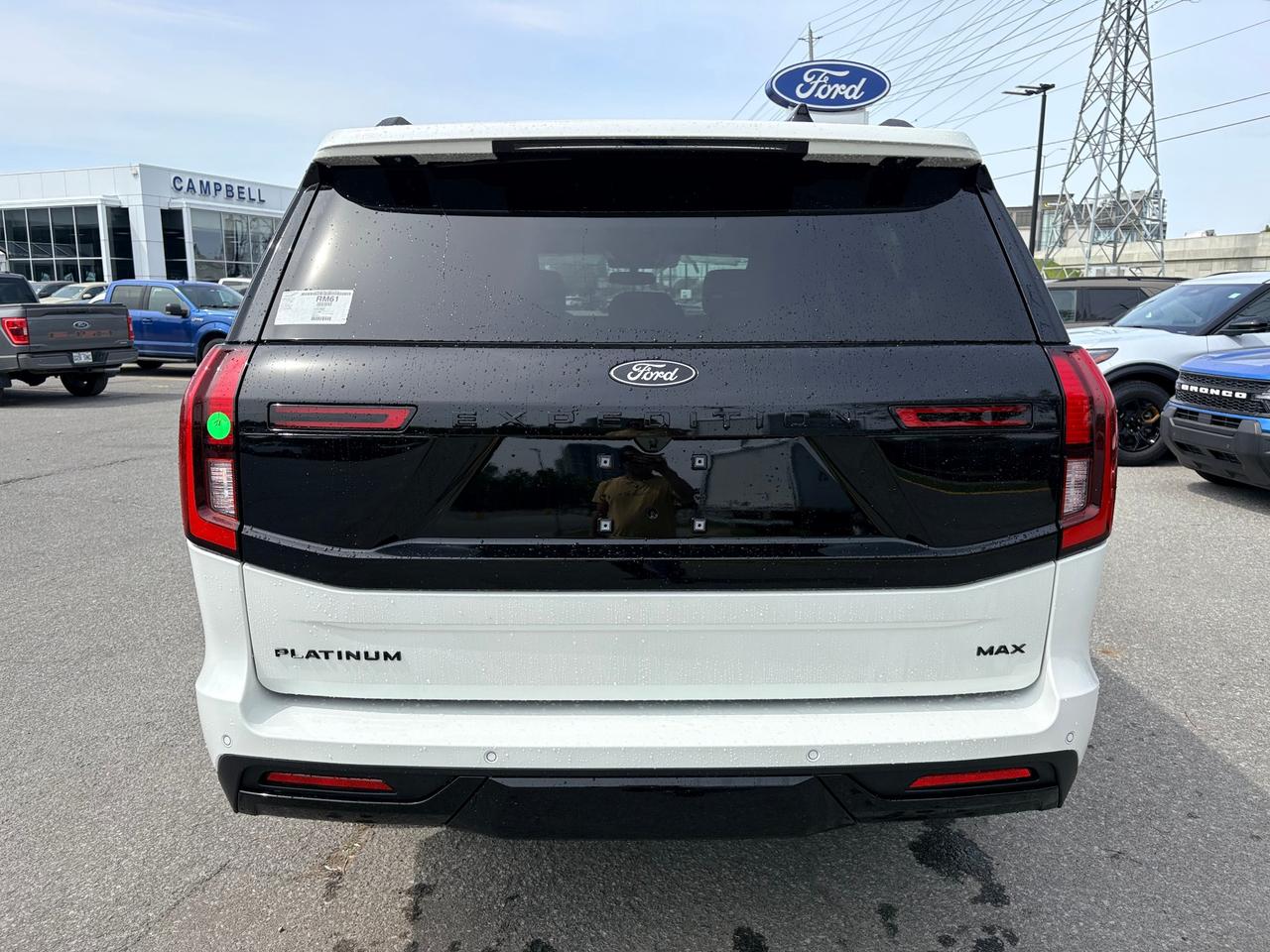 2026 Ford Expedition Max Platinum 4dr 4x4 Photo