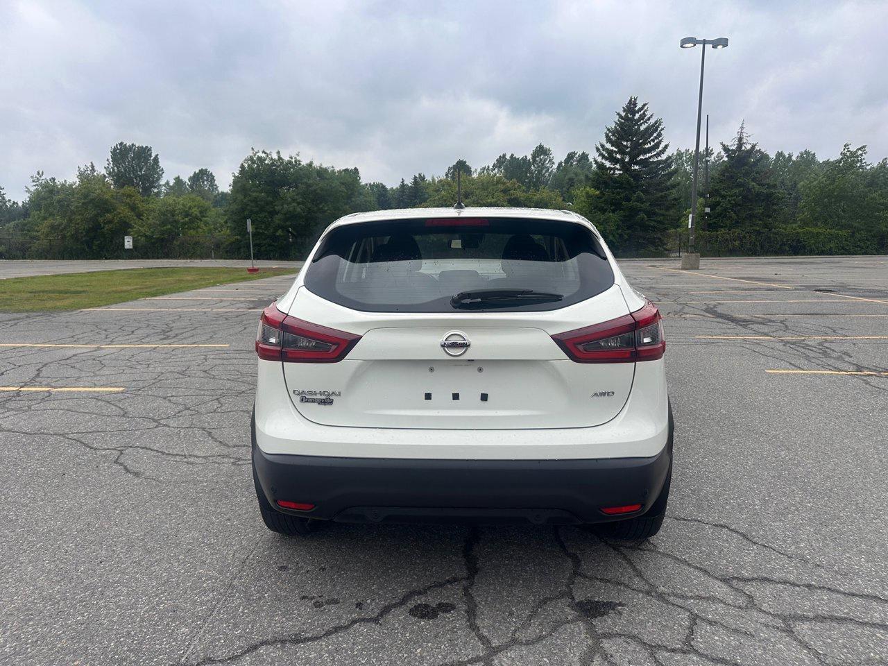 2020 Nissan Qashqai SV Photo