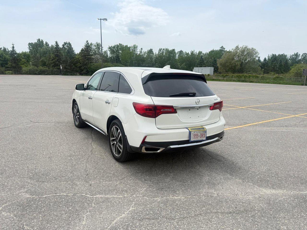 2017 Acura MDX Technology Package  Photo3