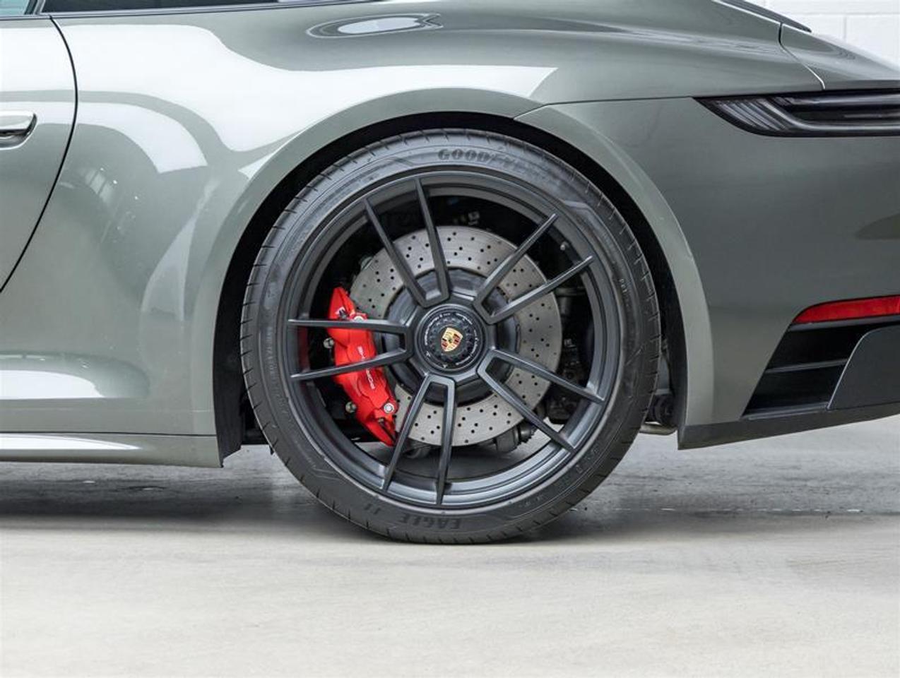 2023 Porsche 911  Photo