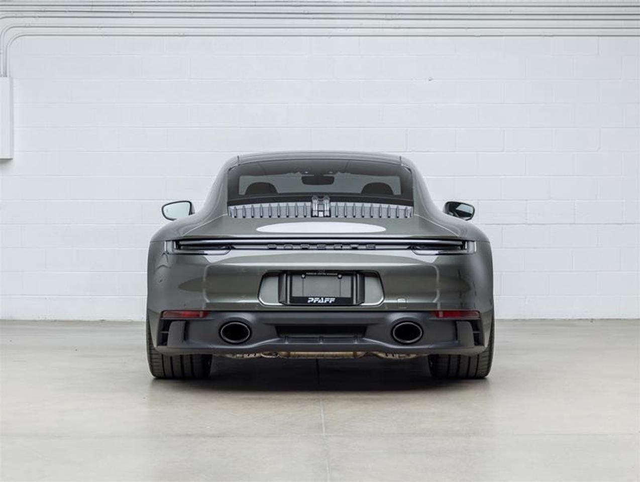 2023 Porsche 911  Photo