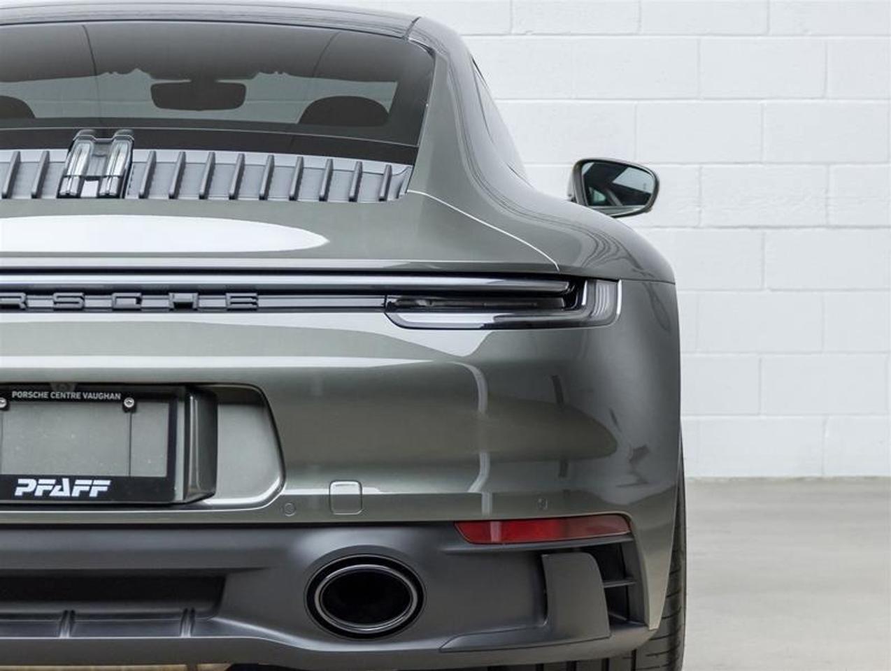 2023 Porsche 911  Photo