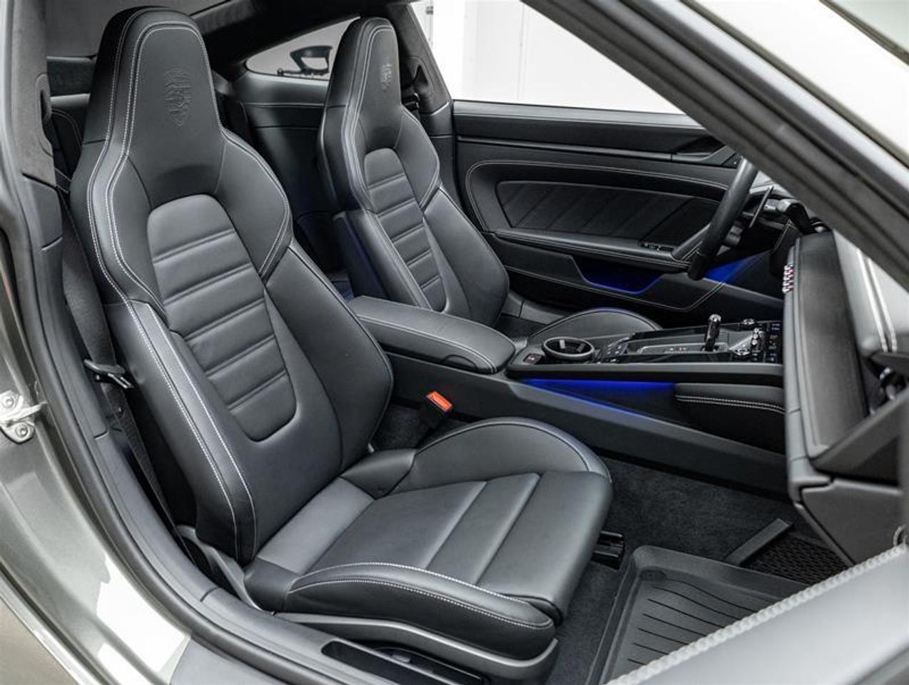 2023 Porsche 911  Photo