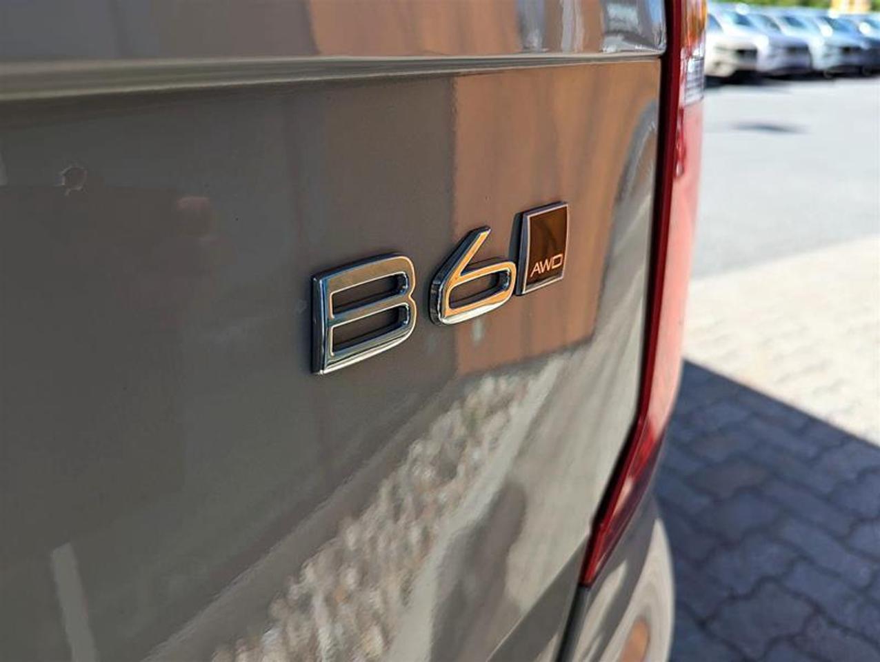 2024 Volvo XC90 B6 Core   7 Pass   Climate   Low KM   Clean Photo