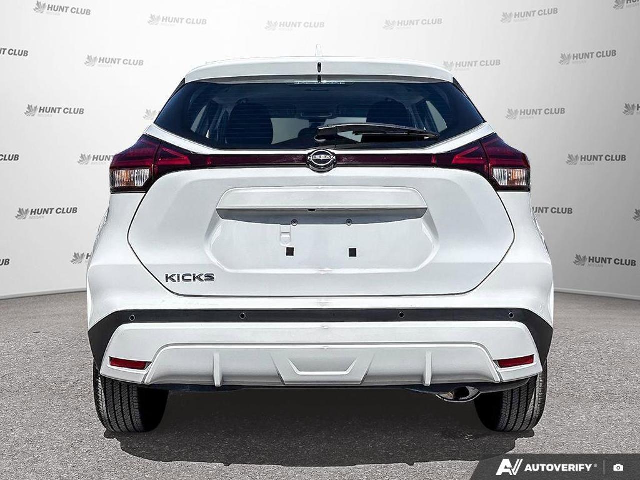 2024 Nissan Kicks S Photo