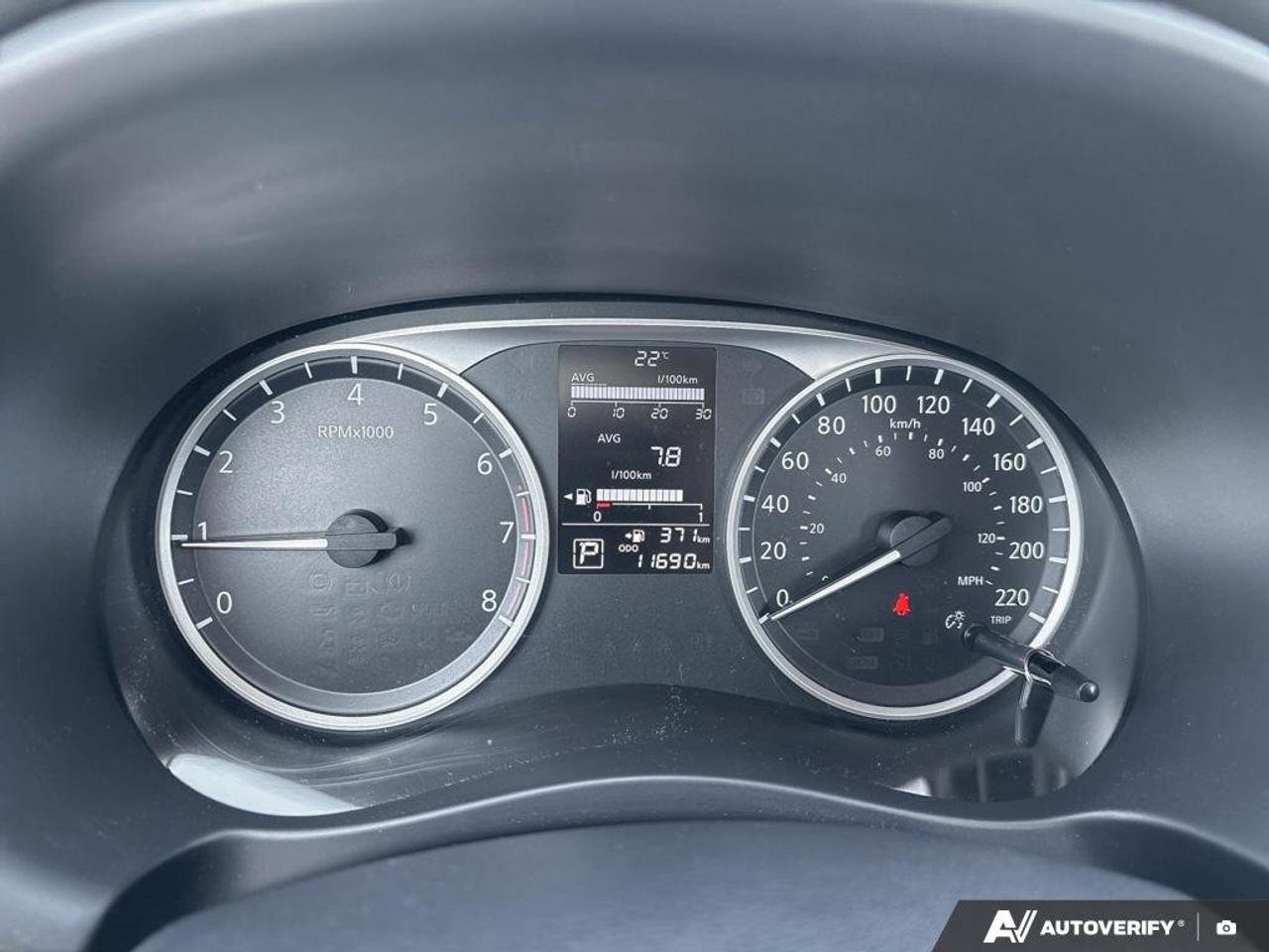 2024 Nissan Kicks S Photo