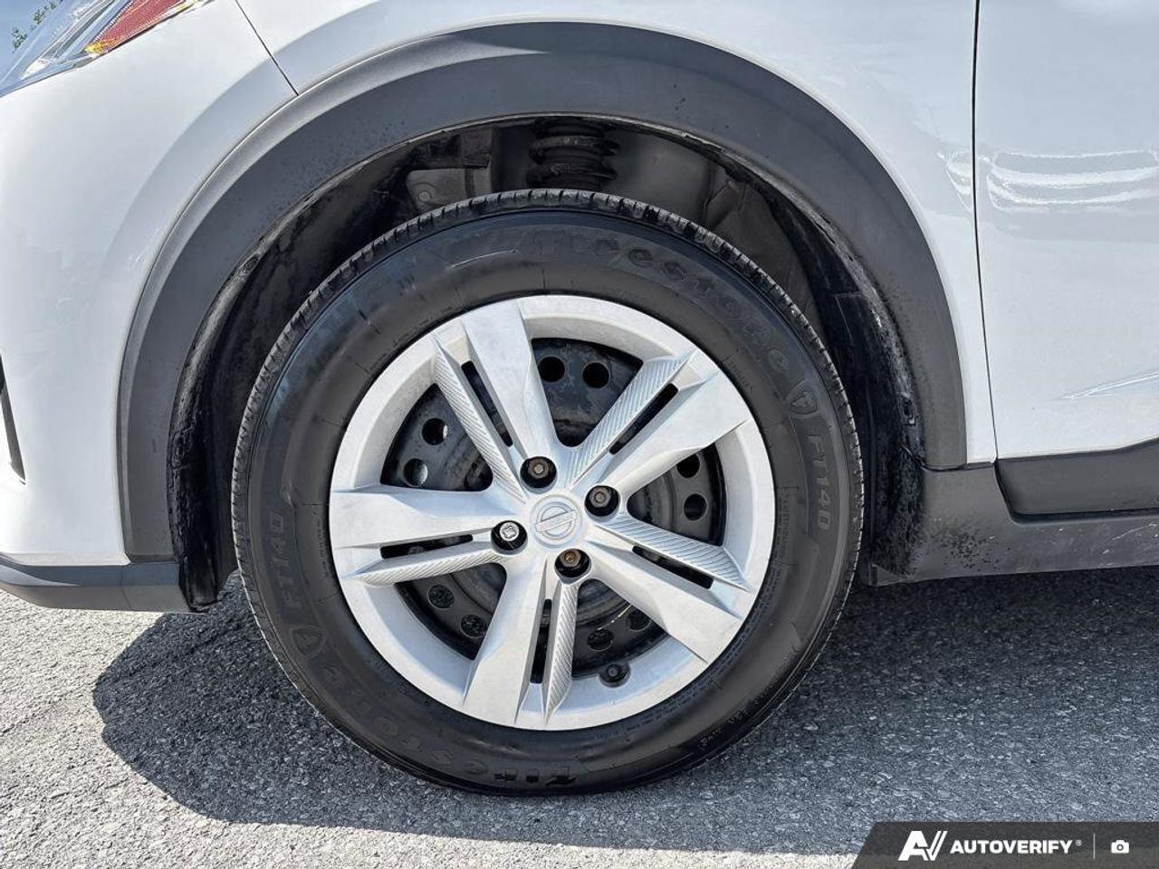 2024 Nissan Kicks S Photo