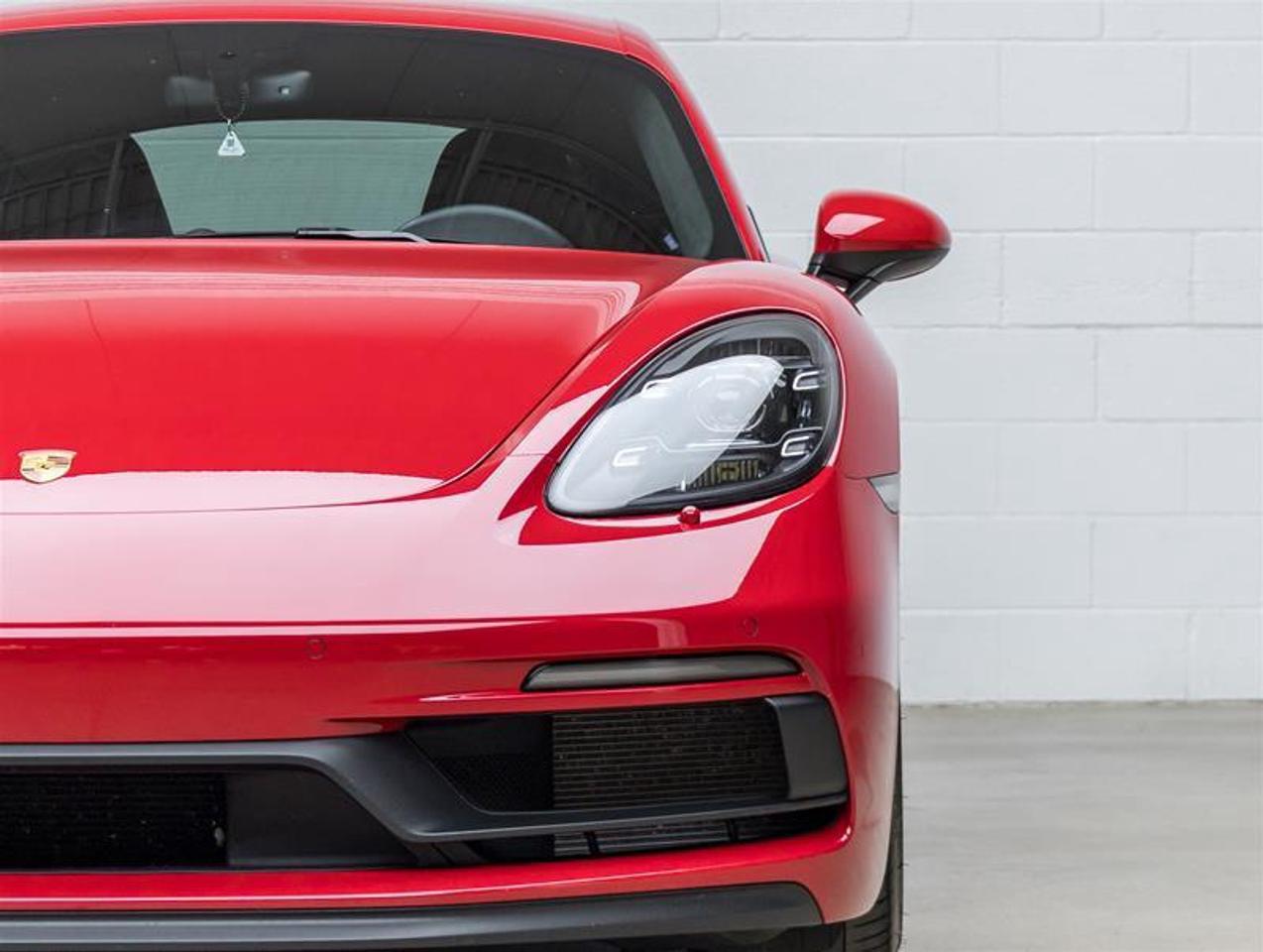 2024 Porsche 718 Cayman  Photo