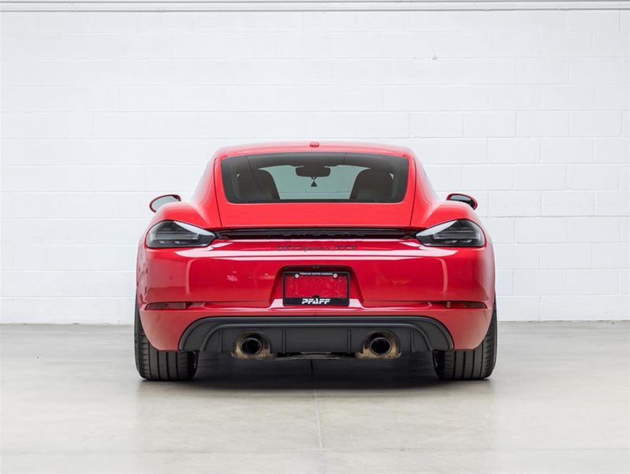 2024 Porsche 718 Cayman  Photo