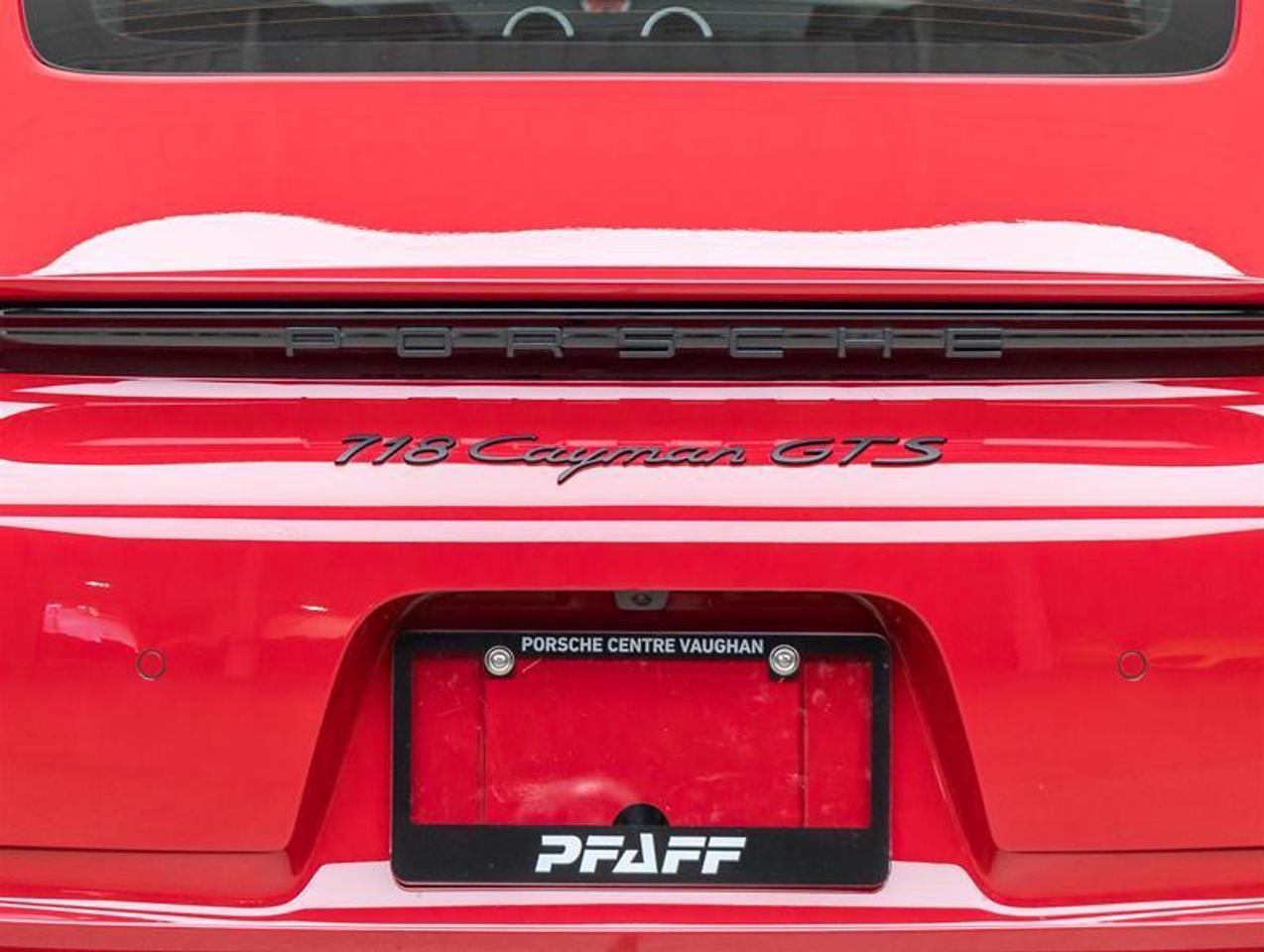 2024 Porsche 718 Cayman  Photo