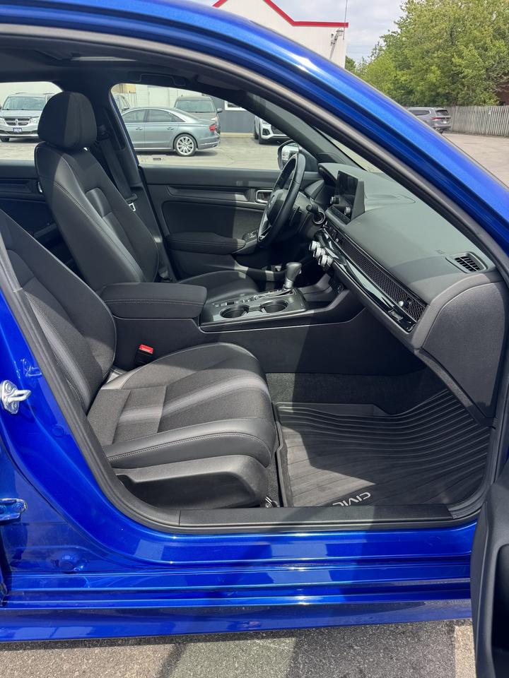 2024 Honda Civic Sedan Sport CVT Photo