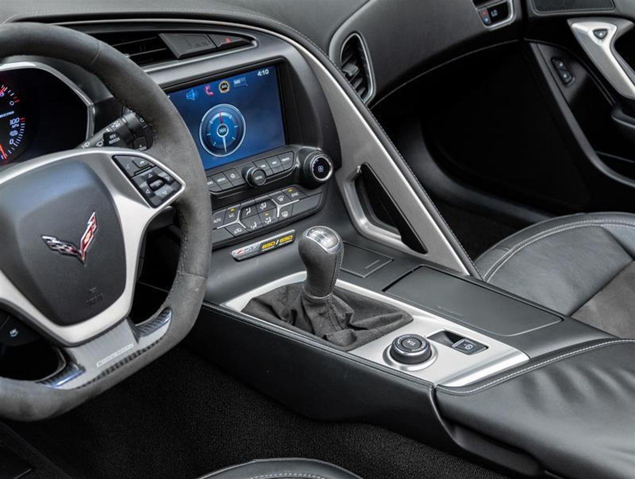 2016 Chevrolet Corvette  Photo