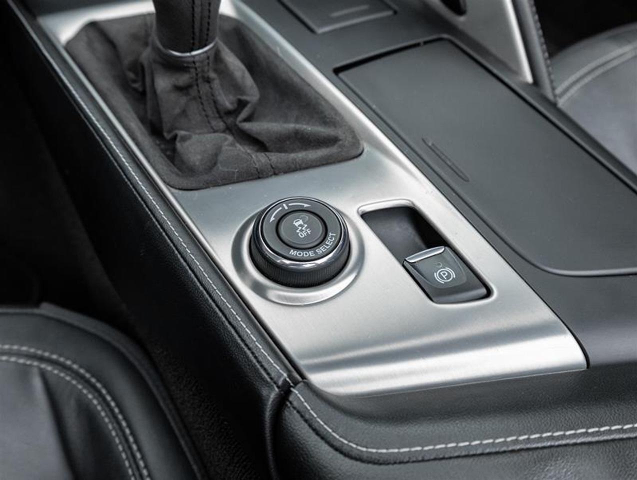 2016 Chevrolet Corvette  Photo