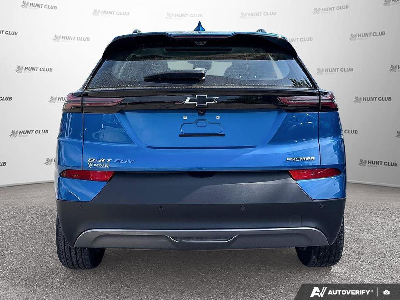 2022 Chevrolet Bolt EUV Premier Photo