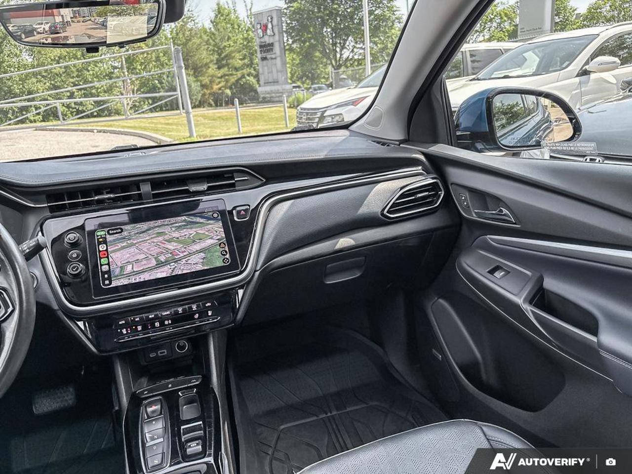 2022 Chevrolet Bolt EUV Premier Photo