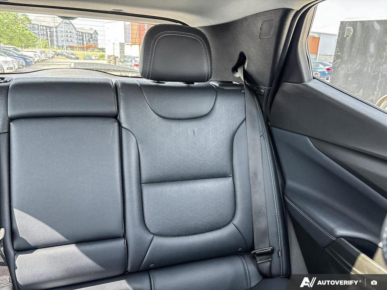 2022 Chevrolet Bolt EUV Premier Photo