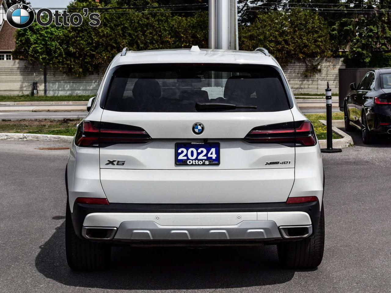 2024 BMW X5 xDrive40i Premium Essential Package 21inch Wheels Photo