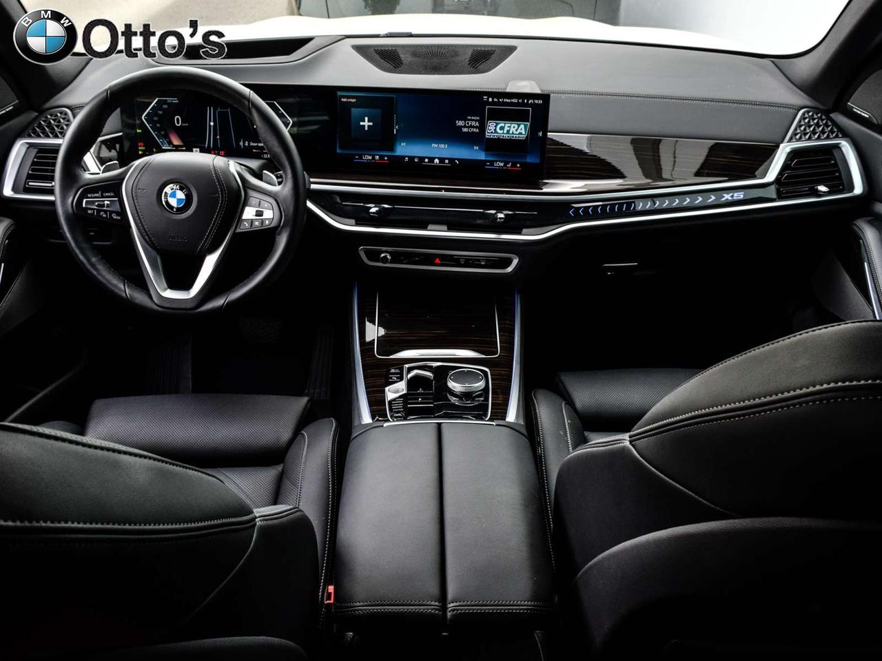 2024 BMW X5 xDrive40i Premium Essential Package 21inch Wheels Photo