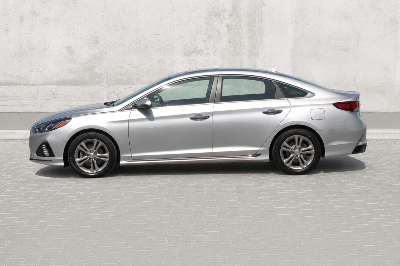 2019 Hyundai Sonata Sport  Sunroof BkpCam HtdSeats Photo