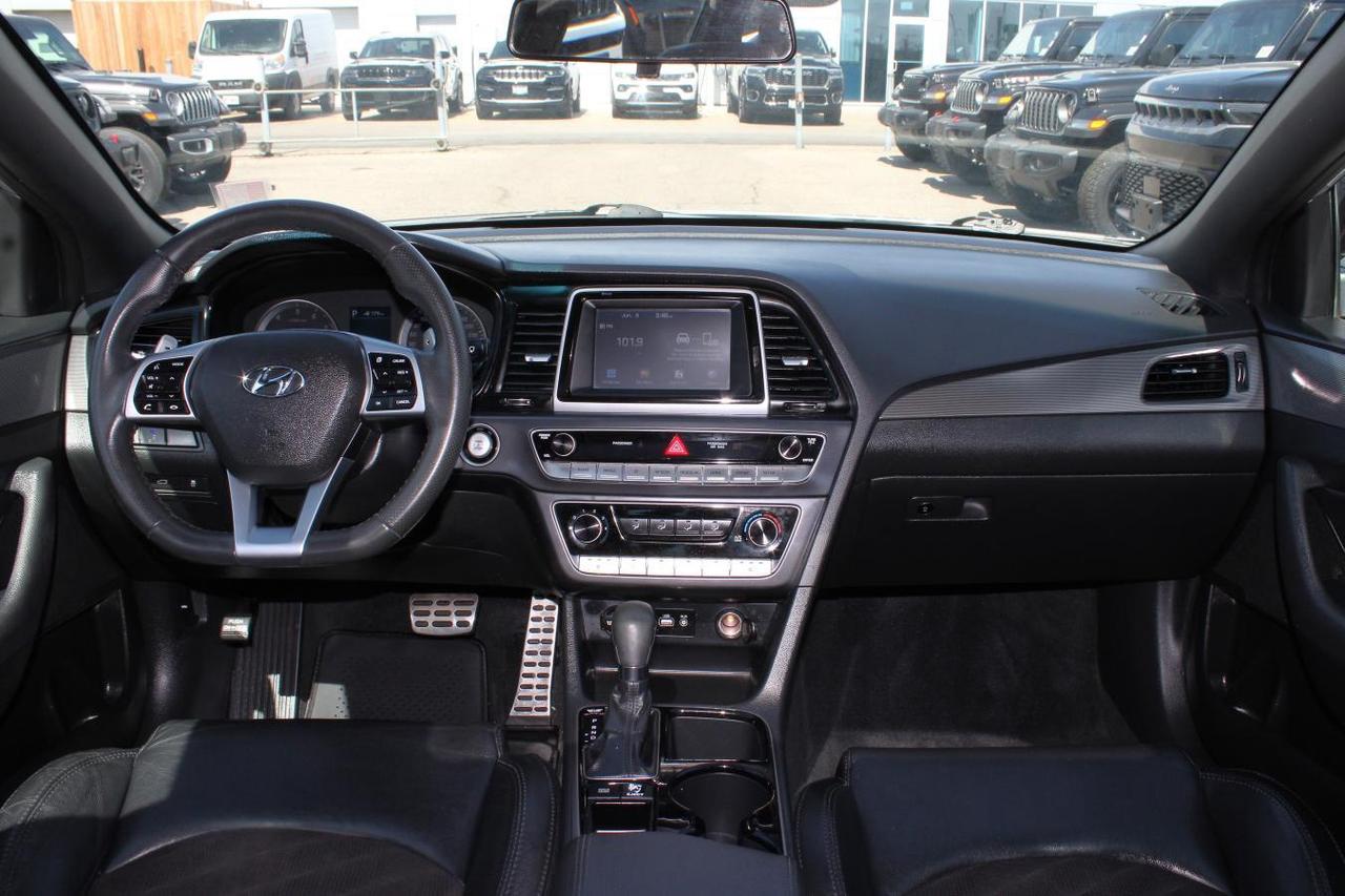 2019 Hyundai Sonata Sport  Sunroof BkpCam HtdSeats Photo