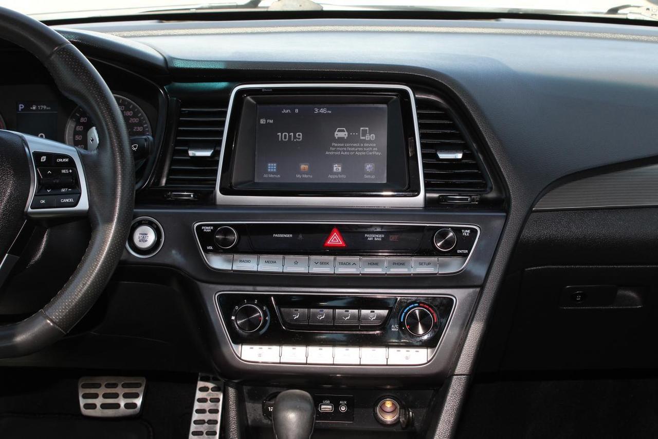 2019 Hyundai Sonata Sport  Sunroof BkpCam HtdSeats Photo